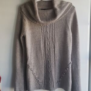 Ilanco Knit Sweater